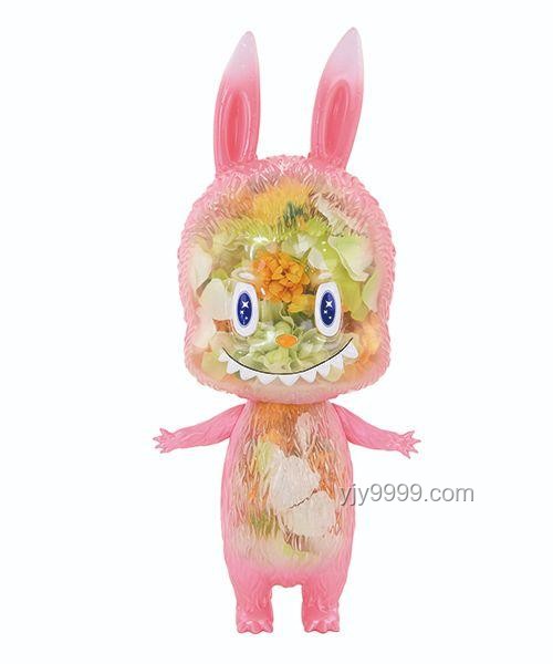 Labubu牙套：潮流玩具的新风尚